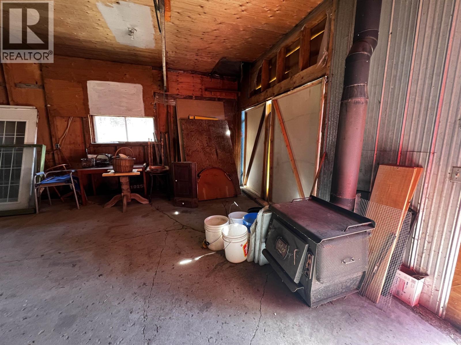10258 W 16 Highway, Burns Lake, British Columbia  V0J 1E1 - Photo 24 - R3121391