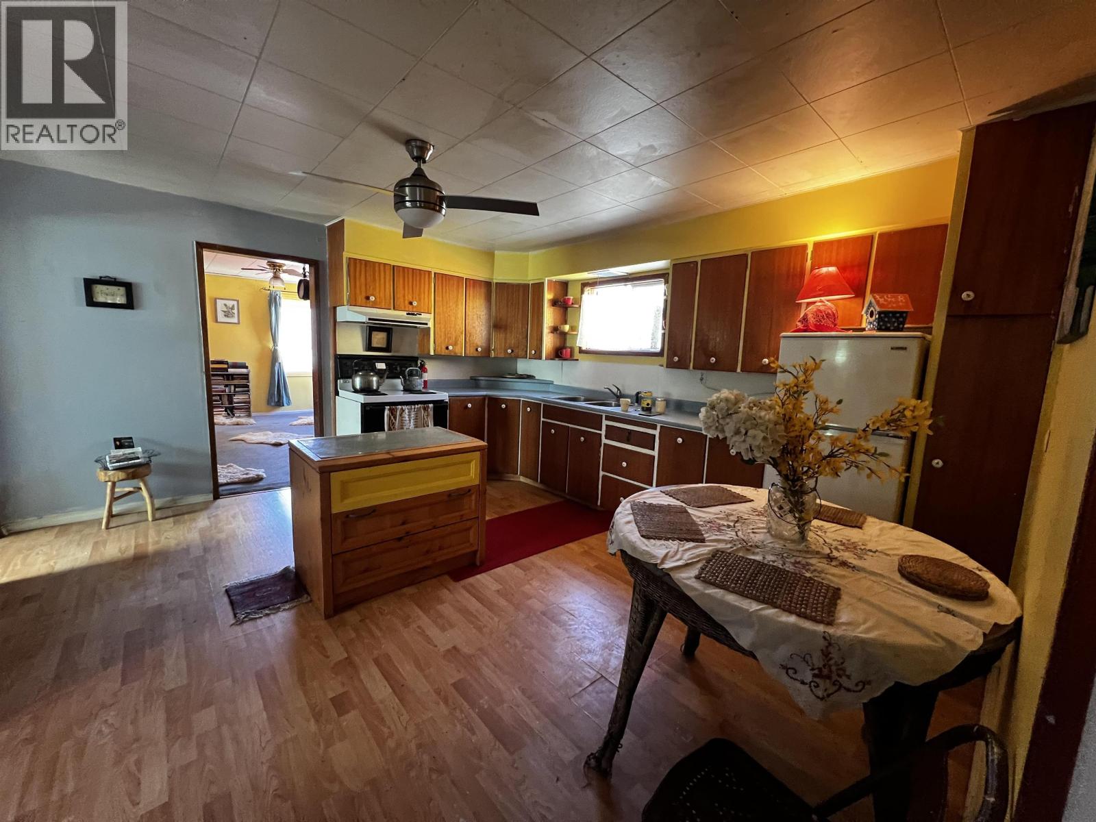10258 W 16 Highway, Burns Lake, British Columbia  V0J 1E1 - Photo 7 - R3121391