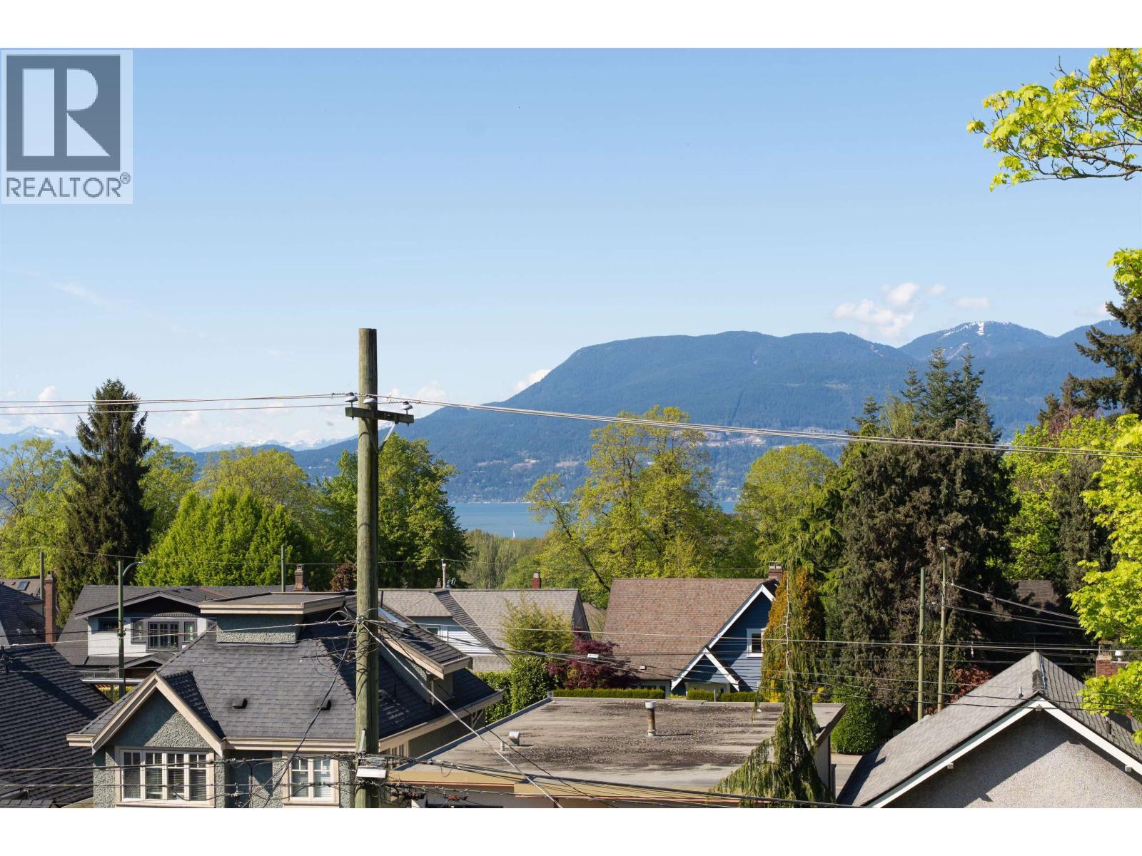 4103 W 11th Avenue, Vancouver, British Columbia  V6R 2L5 - Photo 1 - R3121424