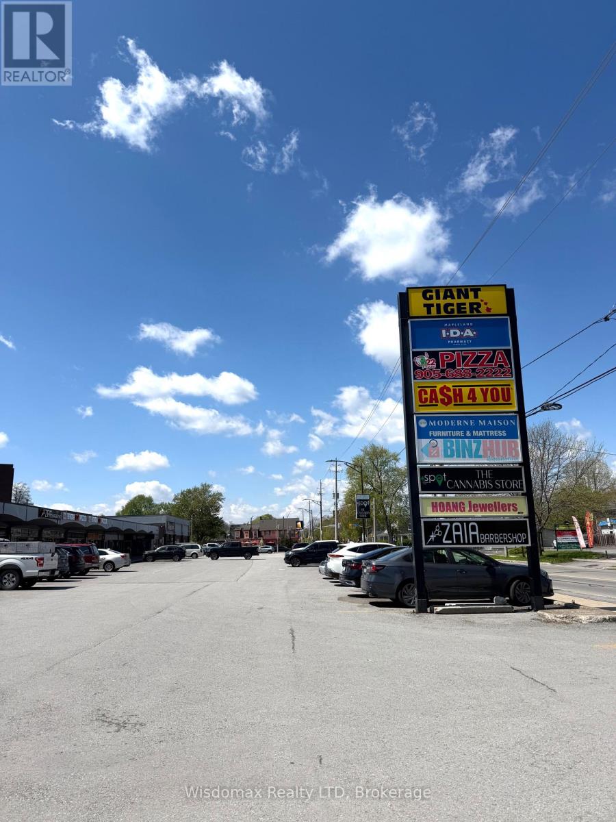 10a - 120 Welland Avenue, St. Catharines, Ontario  L2R 2N3 - Photo 1 - X13105882