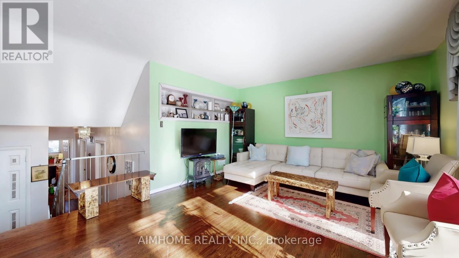 913 Brimorton Drive, Toronto, Ontario  M1G 2T8 - Photo 13 - E12768410