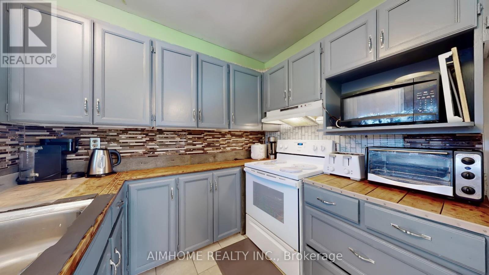 913 Brimorton Drive, Toronto, Ontario  M1G 2T8 - Photo 17 - E12768410
