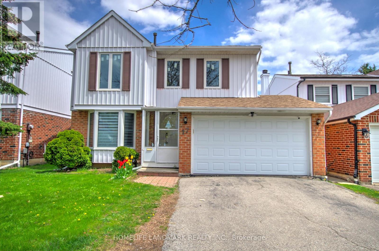 17 WINTERMUTE BOULEVARD, Toronto, Ontario