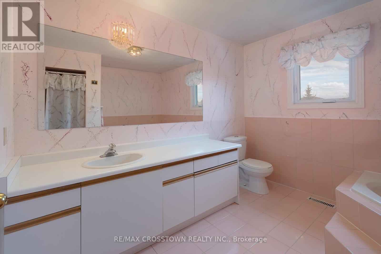 119 Fieldgate Drive, Vaughan, Ontario  L6A 1K5 - Photo 16 - N13004776