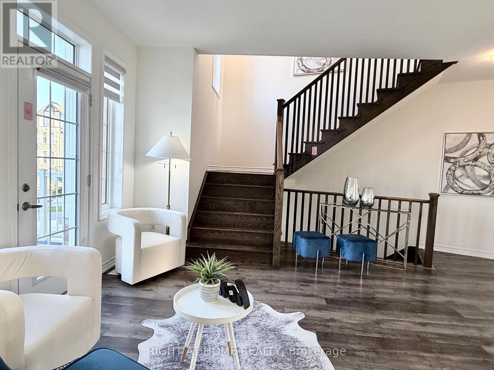 21 - 1222 Rose Way, Milton, Ontario  L9E 1P2 - Photo 7 - W12987392