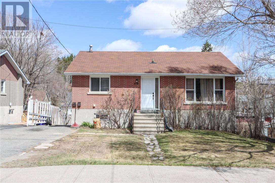 478 Ash Street, Sudbury, Ontario  P3C 2A4 - Photo 2 - 2127464