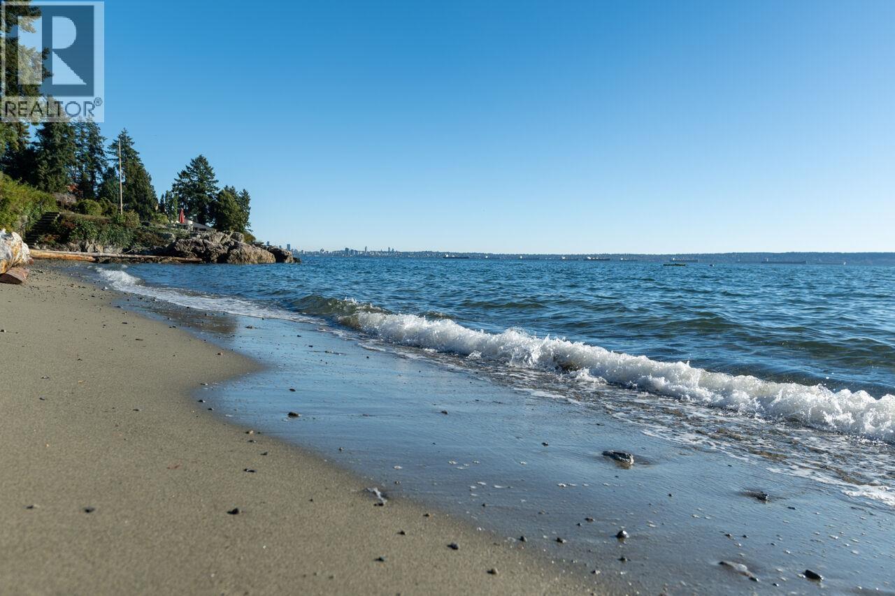 3248 Marine Drive, West Vancouver, British Columbia  V7V 1M7 - Photo 5 - R3121557