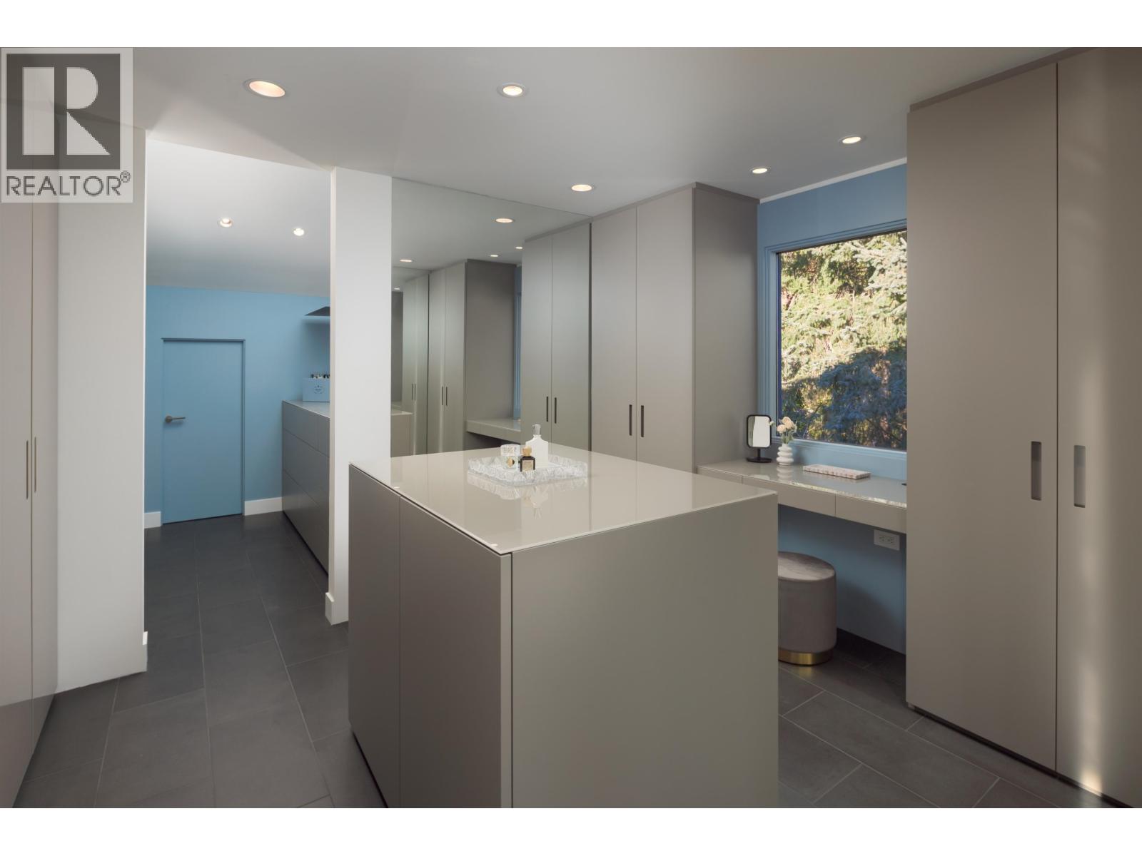 3460 Rockview Place, West Vancouver, British Columbia  V7V 3H3 - Photo 24 - R3121565