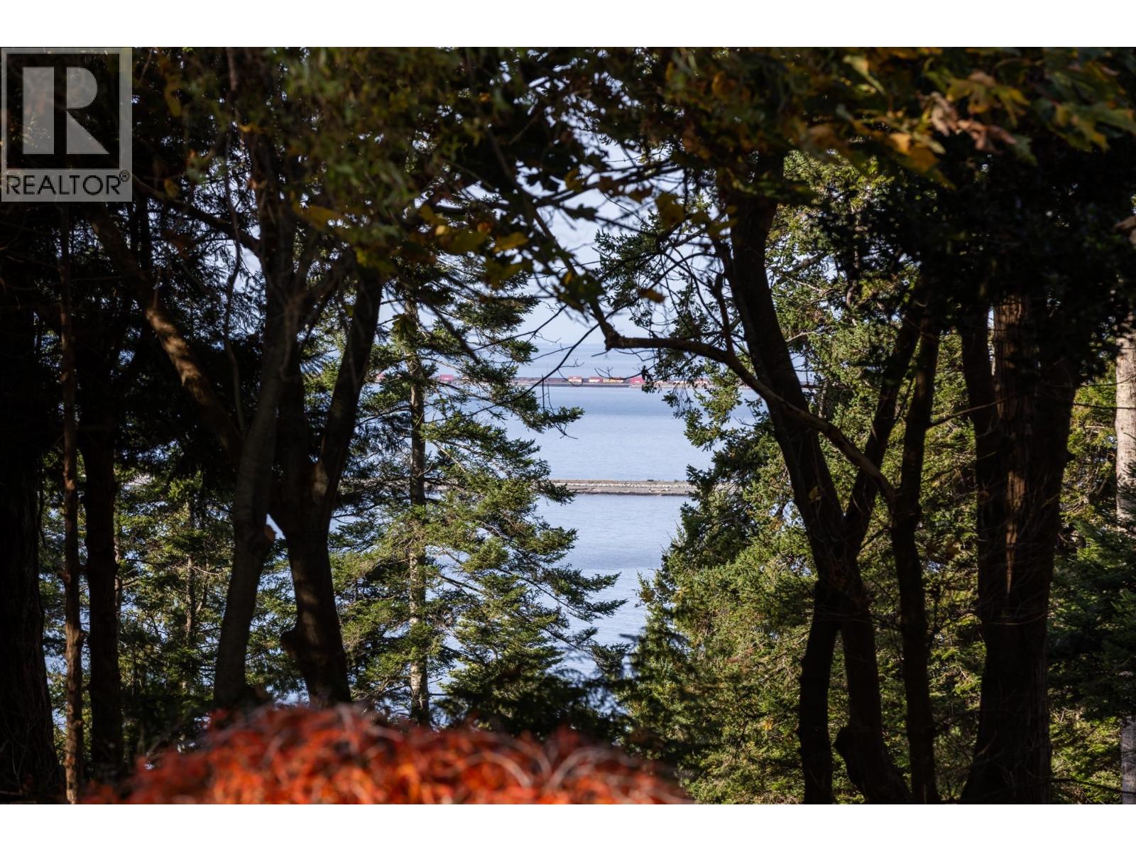 535 English Bluff Road, Delta, British Columbia  V4M 2M9 - Photo 3 - R3121576