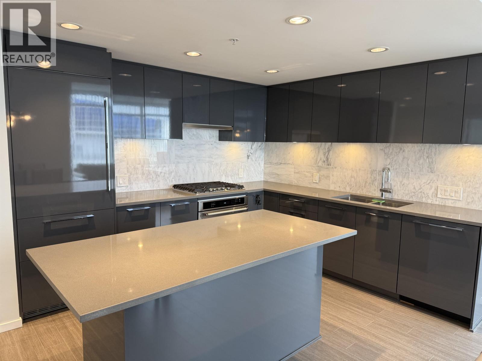 2808 6700 DUNBLANE AVENUE, Burnaby, British Columbia
