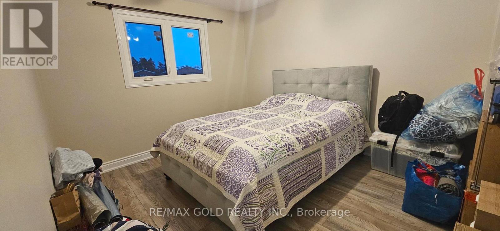 Upper - 15 Valonia Drive, Brampton, Ontario  L6V 4J2 - Photo 11 - W13103578