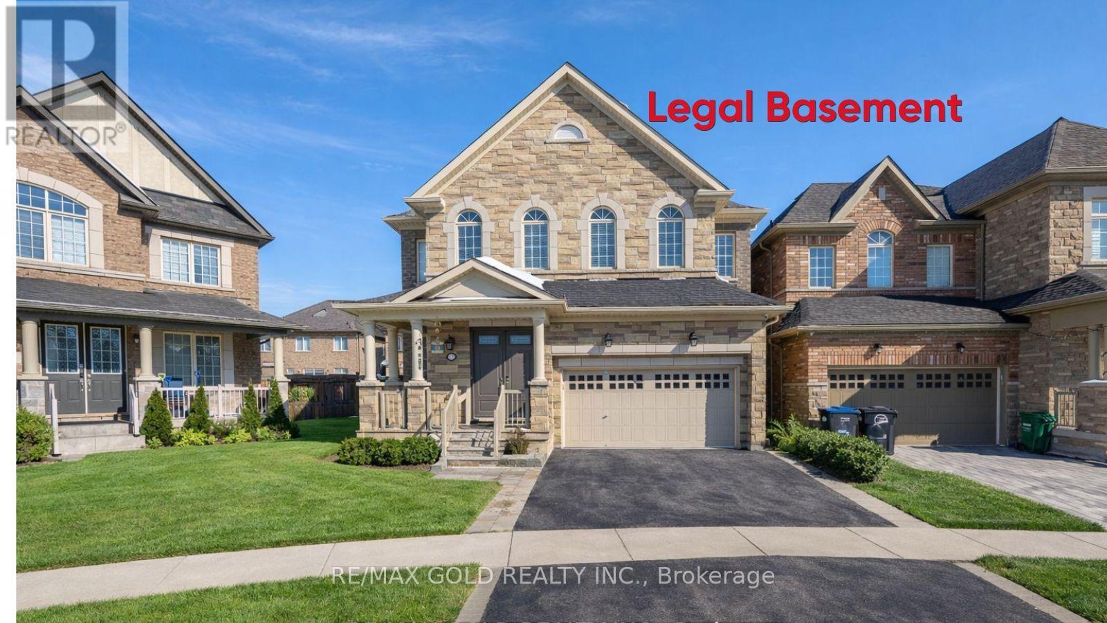 10 SPOKANNE STREET, Brampton, Ontario
