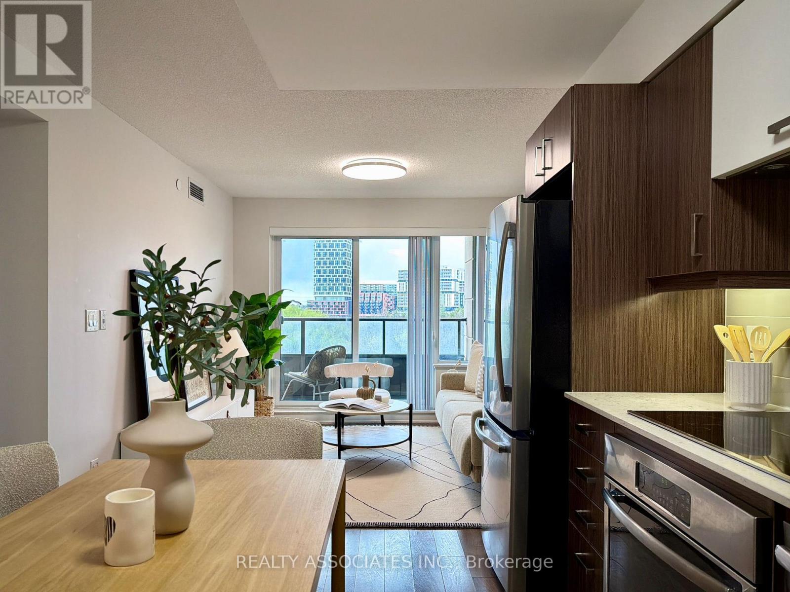 721 - 18 Uptown Drive, Markham (Unionville), Ontario  L3R 5M5 - Photo 6 - N13105914