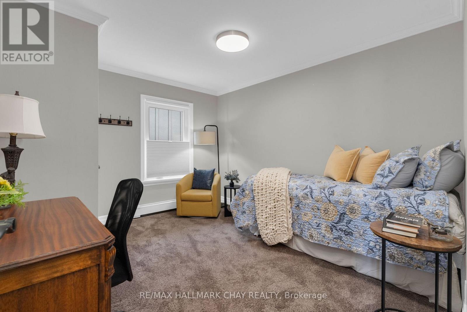 68 Kempenfelt Drive, Barrie (North Shore), Ontario  L4M 1C1 - Photo 19 - S13105876