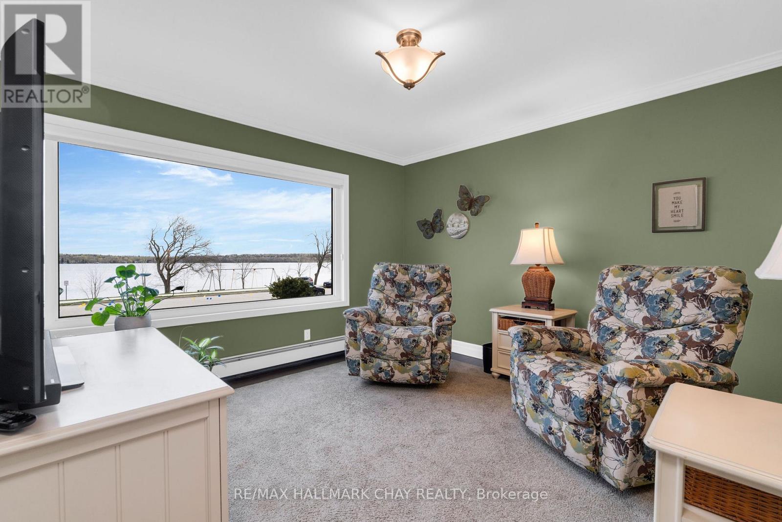 68 Kempenfelt Drive, Barrie (North Shore), Ontario  L4M 1C1 - Photo 21 - S13105876