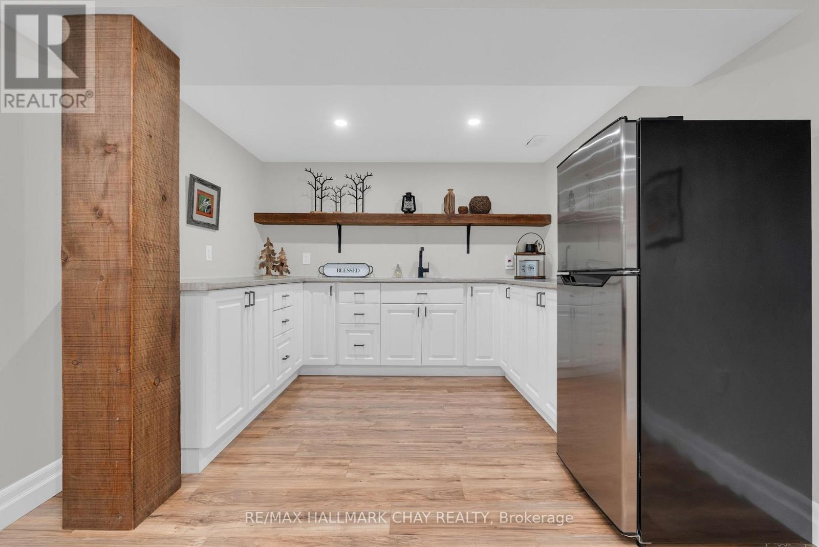 68 Kempenfelt Drive, Barrie (North Shore), Ontario  L4M 1C1 - Photo 25 - S13105876