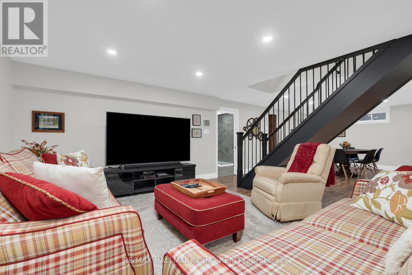 68 Kempenfelt Drive, Barrie (North Shore), Ontario  L4M 1C1 - Photo 28 - S13105876
