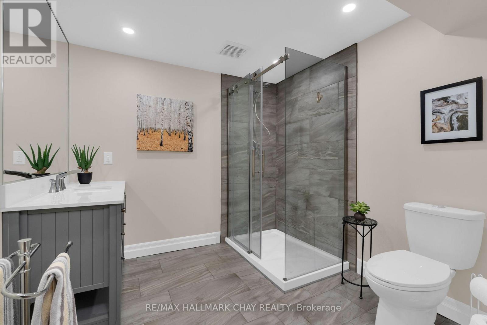 68 Kempenfelt Drive, Barrie (North Shore), Ontario  L4M 1C1 - Photo 30 - S13105876