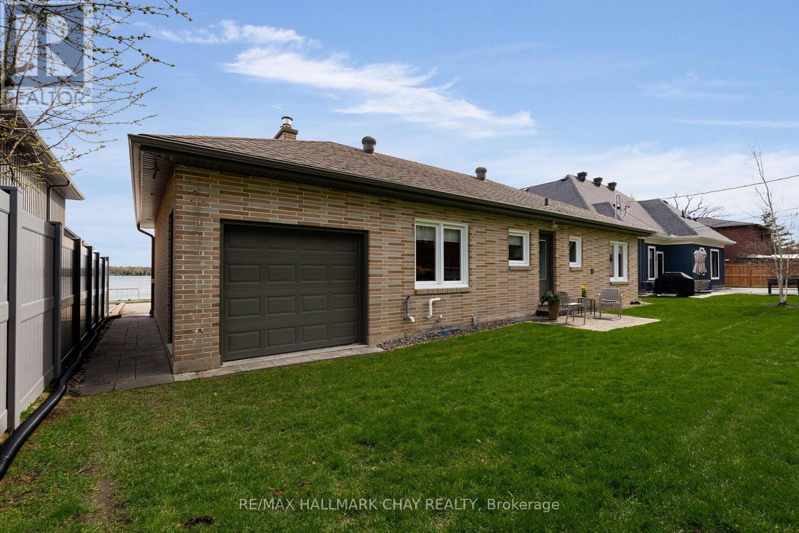 68 Kempenfelt Drive, Barrie (North Shore), Ontario  L4M 1C1 - Photo 33 - S13105876