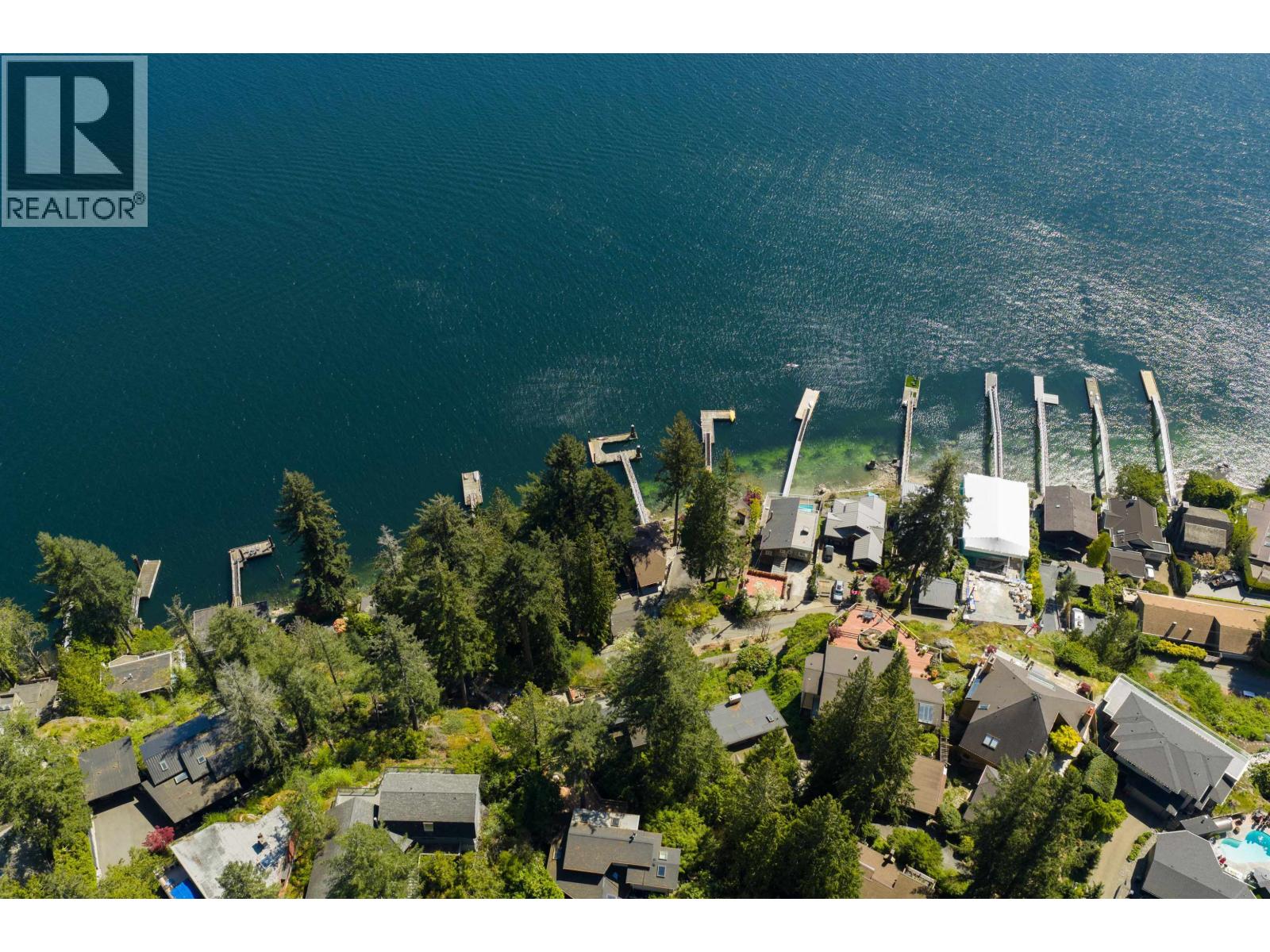 4793 Strathcona Road, North Vancouver, British Columbia  V7G 1G9 - Photo 5 - R3121381