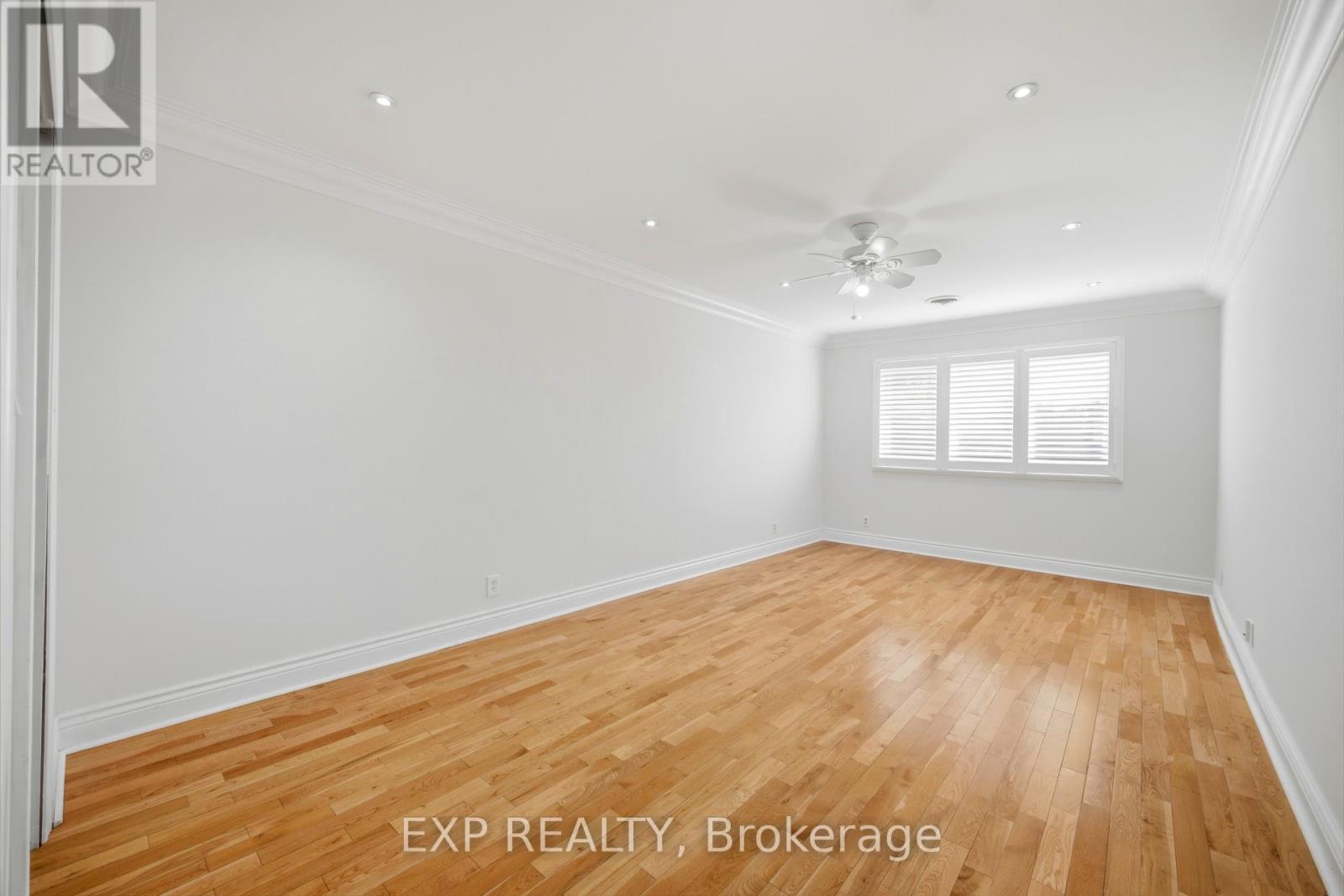 2065 Westfield Drive, Mississauga, Ontario  L4Y 1P2 - Photo 22 - W13105880