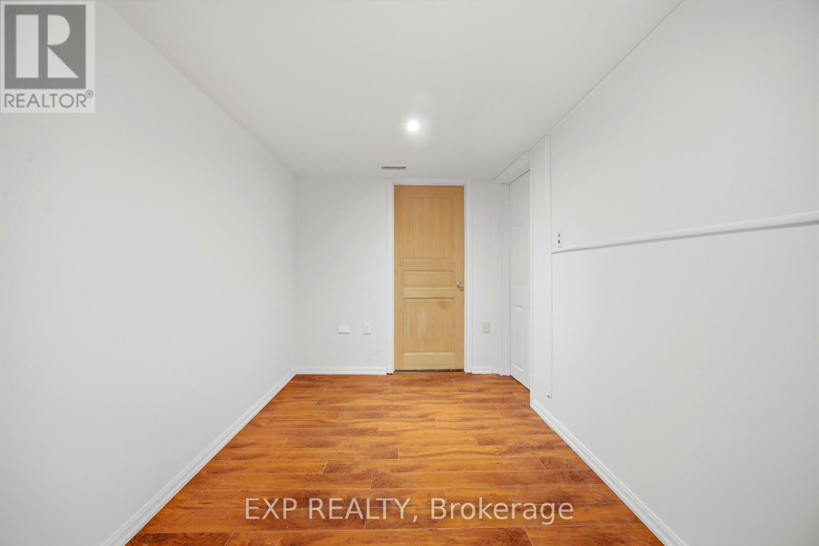 2065 Westfield Drive, Mississauga, Ontario  L4Y 1P2 - Photo 44 - W13105880
