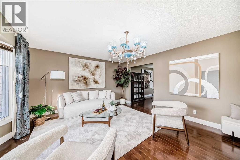 36 Varsity Estates Court NW, Calgary, Alberta  T3B 5B1 - Photo 3 - A2309513