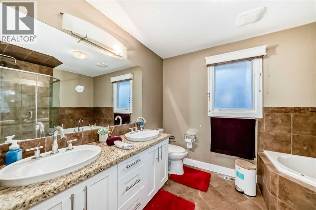 36 Varsity Estates Court NW, Calgary, Alberta  T3B 5B1 - Photo 30 - A2309513