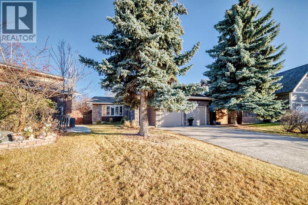 36 Varsity Estates Court NW, Calgary, Alberta  T3B 5B1 - Photo 50 - A2309513