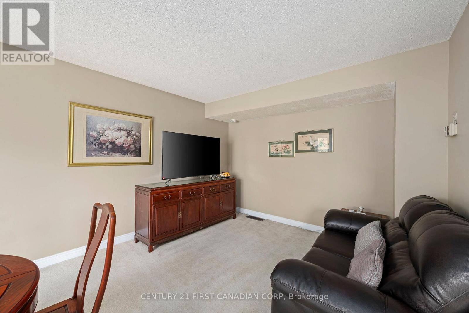 19 Clara Crescent, London South, Ontario  N6E 3G2 - Photo 10 - X13105932