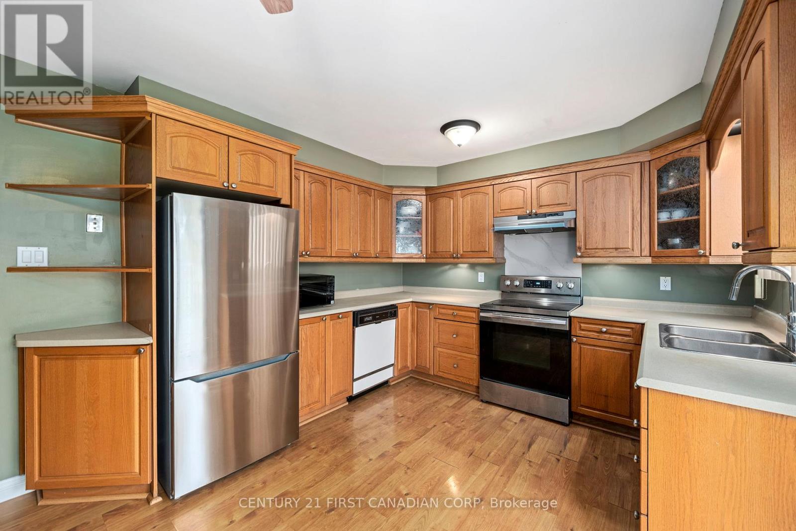 19 Clara Crescent, London South, Ontario  N6E 3G2 - Photo 13 - X13105932