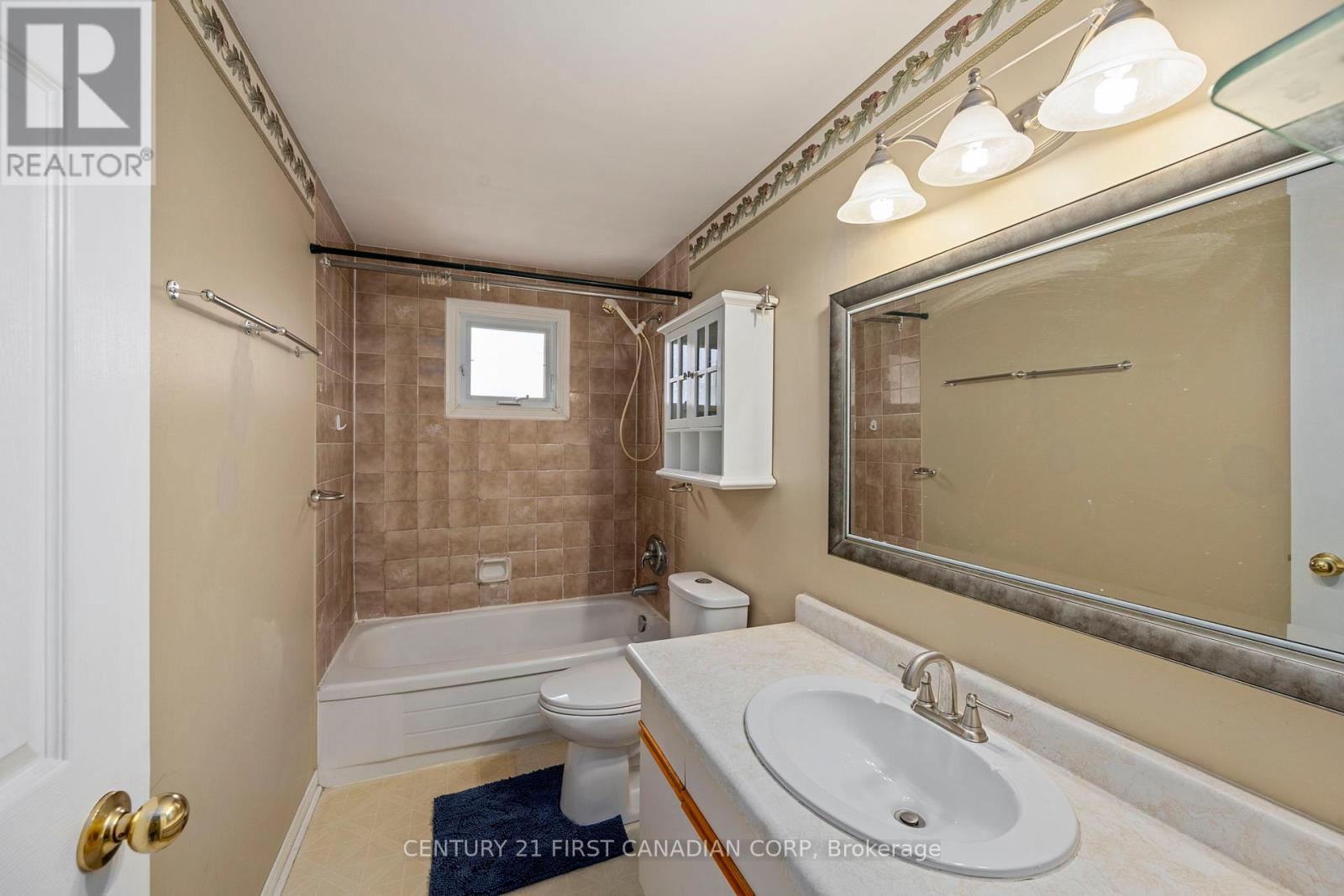 19 Clara Crescent, London South, Ontario  N6E 3G2 - Photo 17 - X13105932