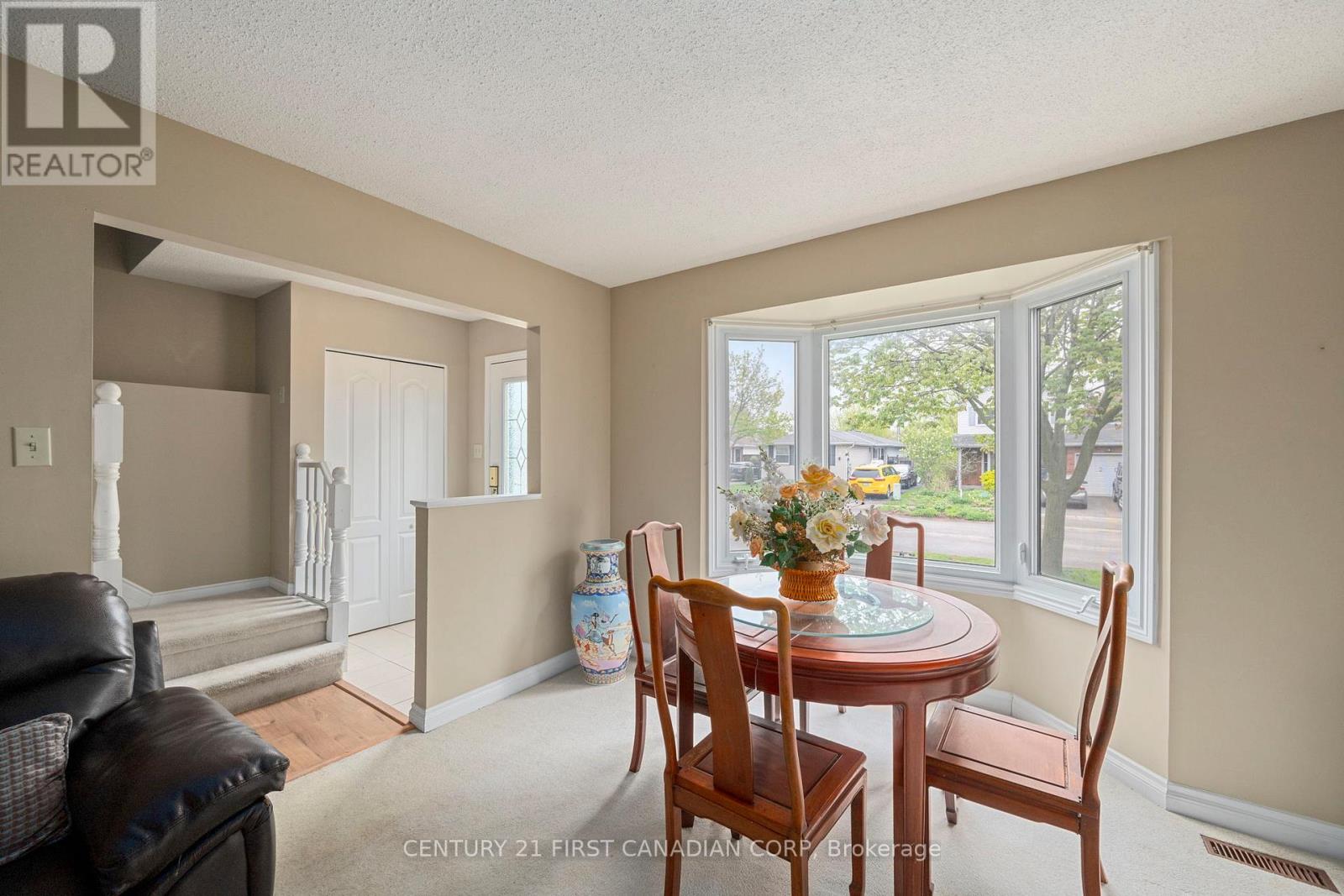 19 Clara Crescent, London South, Ontario  N6E 3G2 - Photo 9 - X13105932