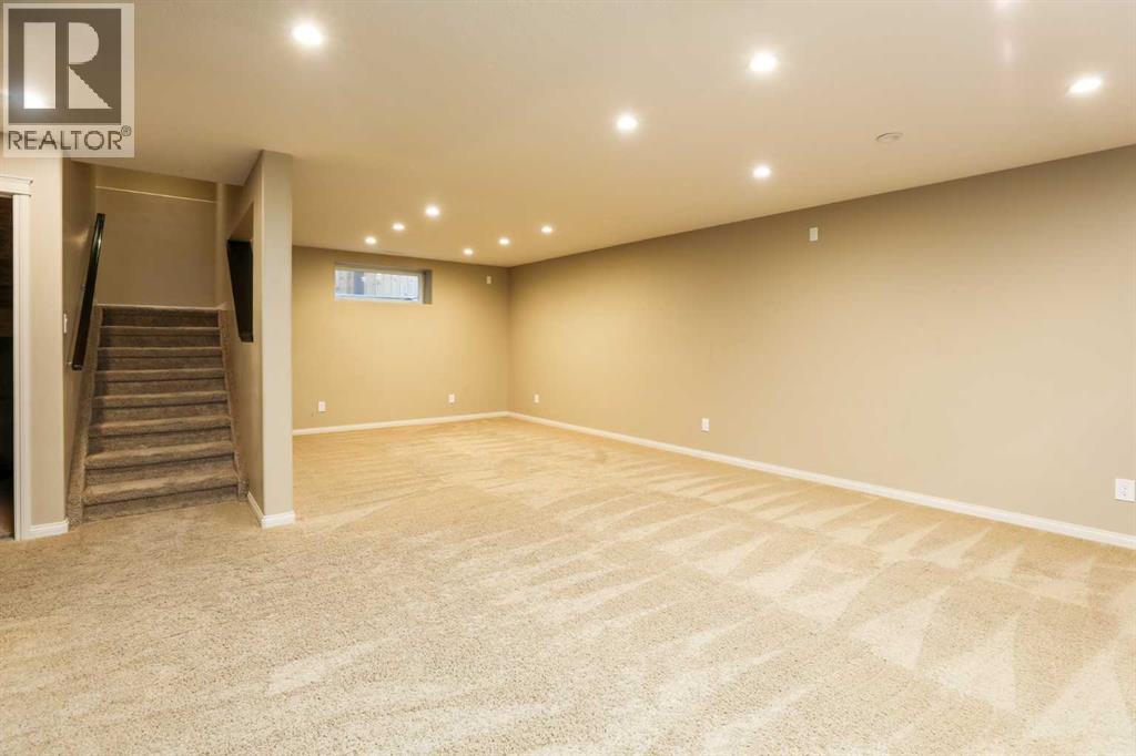 132 Firelight Way W, Lethbridge, Alberta  T1J 4B2 - Photo 33 - A2309544
