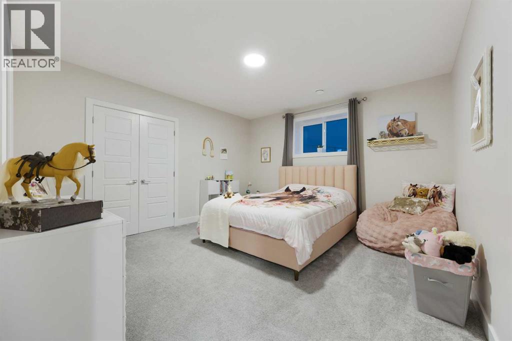1815 Bayside Island SW, Airdrie, Alberta  T4B 5E6 - Photo 38 - A2308385