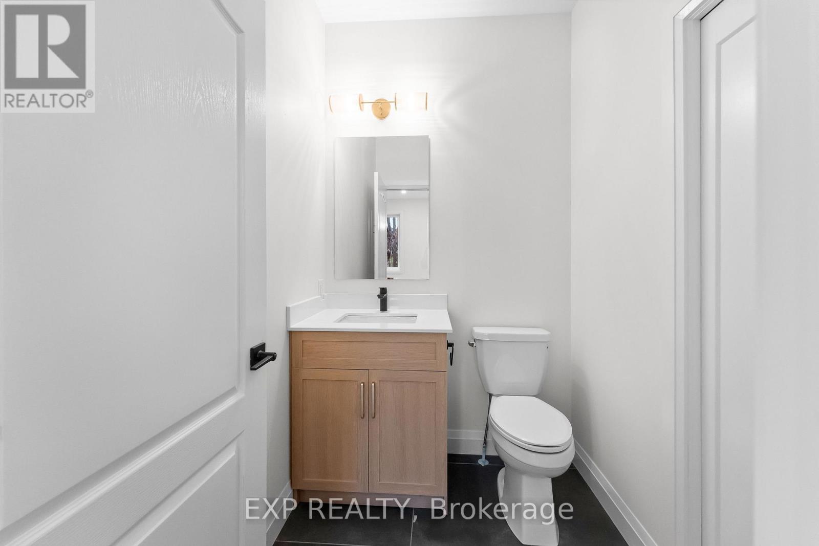 1 - 4271 Fifth Avenue, Niagara Falls, Ontario  L2E 4R1 - Photo 15 - X13105940