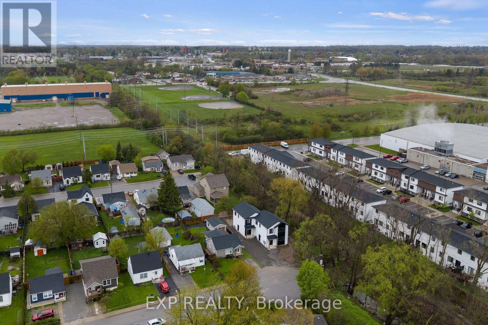 1 - 4271 Fifth Avenue, Niagara Falls, Ontario  L2E 4R1 - Photo 32 - X13105940