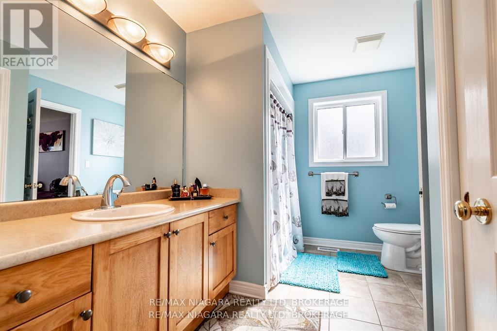 64 Westland Street, St. Catharines, Ontario  L2S 3W8 - Photo 13 - X13105996