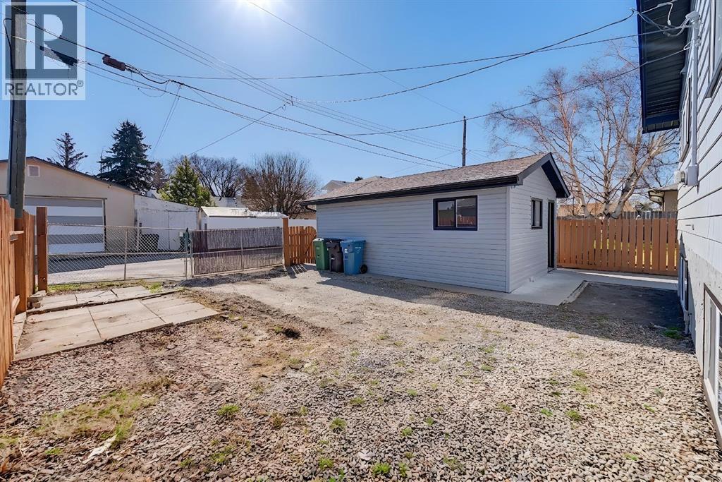 1607 Marlyn Way NE, Calgary, Alberta  T2A 3K8 - Photo 39 - A2309153