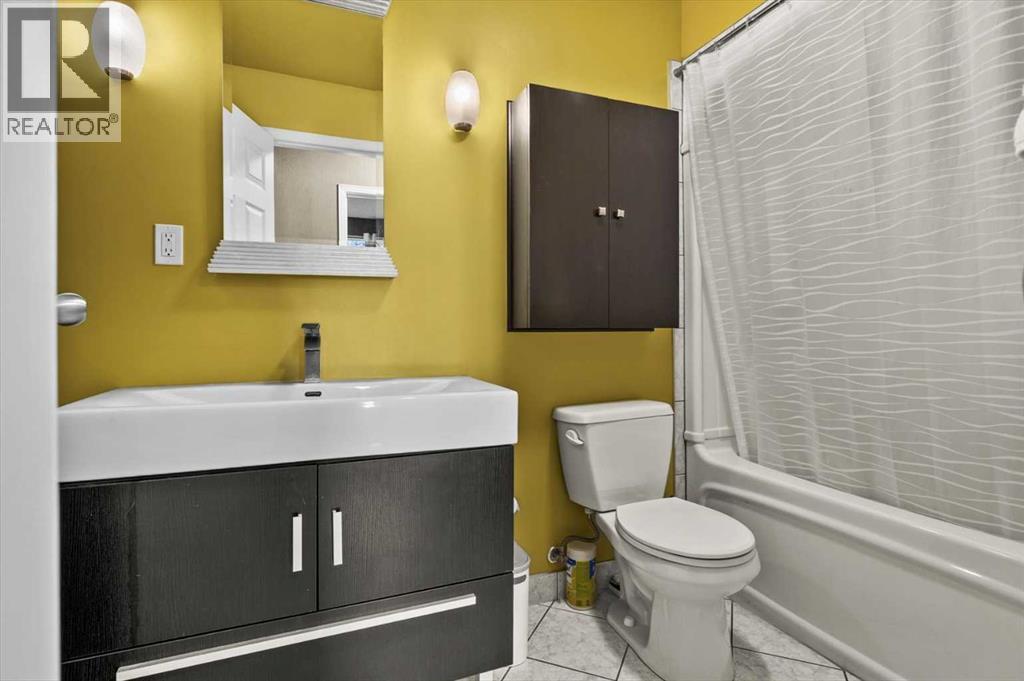 740 Canfield Place SW, Calgary, Alberta  T2W 1K6 - Photo 27 - A2309607