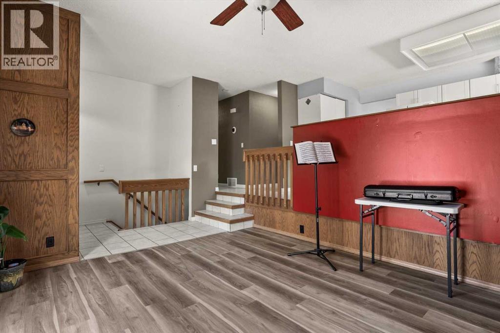 740 Canfield Place SW, Calgary, Alberta  T2W 1K6 - Photo 18 - A2309607