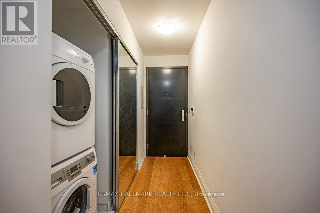 1507 - 1080 Bay Street, Toronto, Ontario  M5S 0A5 - Photo 4 - C13105920
