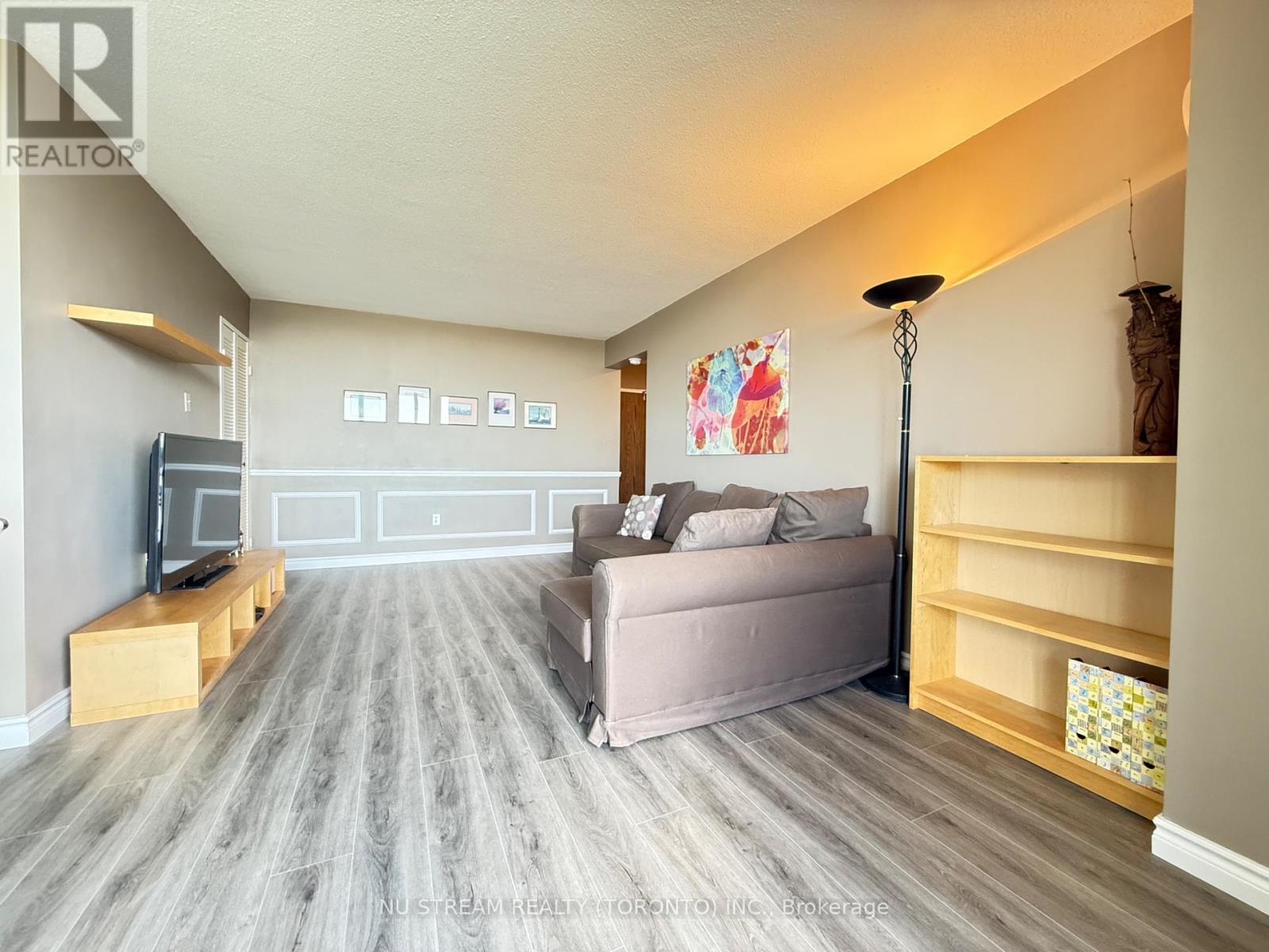 1205 - 260 Seneca Hill Drive, Toronto, Ontario M2J 4S6 - Photo 8 - C13105984