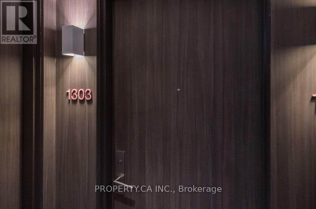 1303 - 185 Roehampton Avenue, Toronto (Mount Pleasant West), Ontario  M4P 1R4 - Photo 16 - C13105990