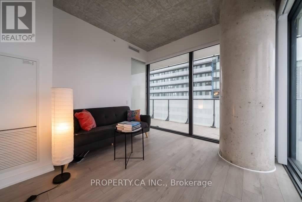 1303 - 185 Roehampton Avenue, Toronto (Mount Pleasant West), Ontario  M4P 1R4 - Photo 4 - C13105990