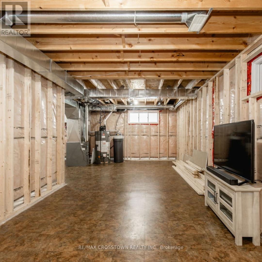8 Brownley Lane, Essa (Angus), Ontario  L0M 1B0 - Photo 23 - N13105934