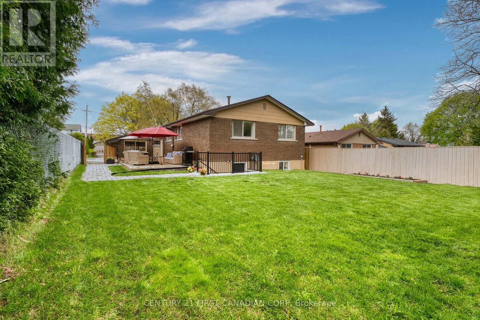 31 Brenlyn Court, Hamilton, Ontario  L9C 4N8 - Photo 34 - X13103286