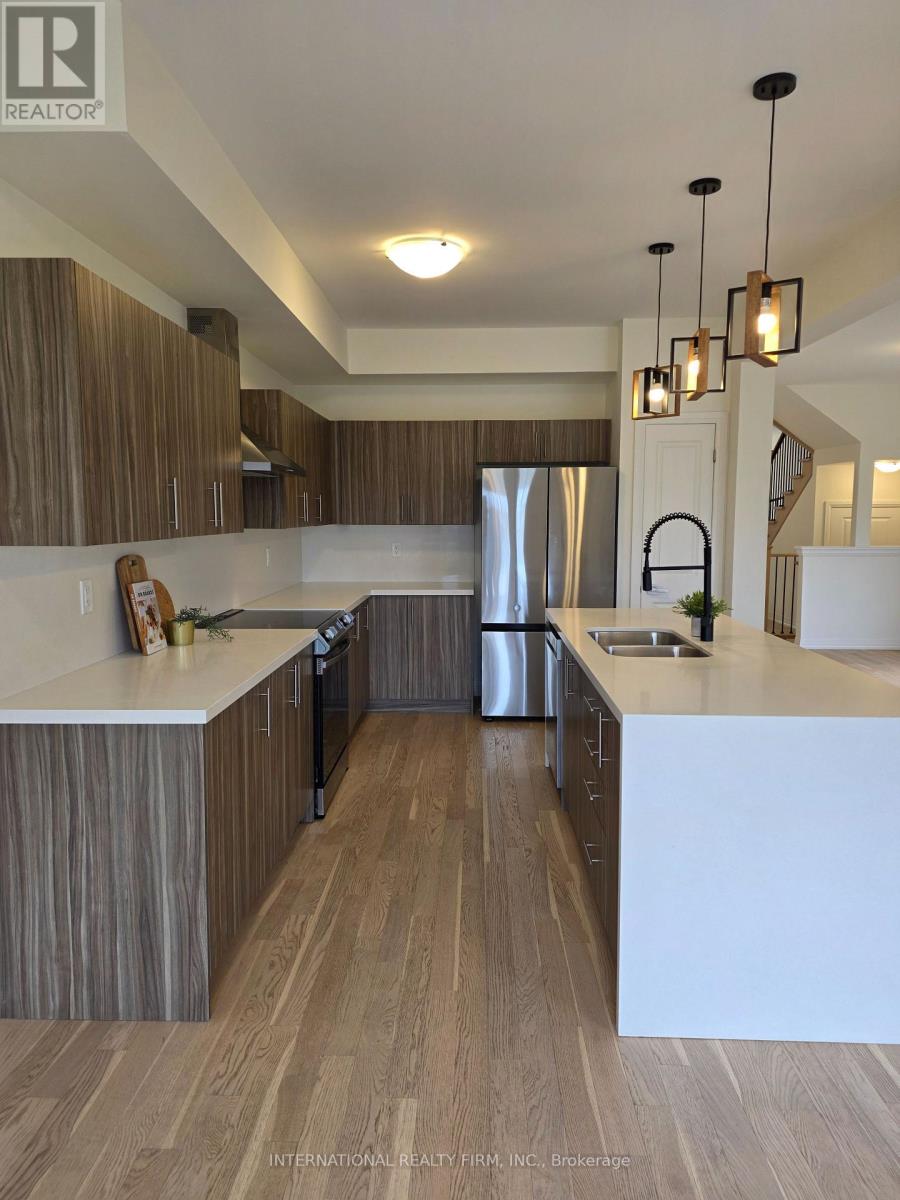 23 Harvest Crescent, Barrie, Ontario  L9J 0T3 - Photo 12 - S13106006