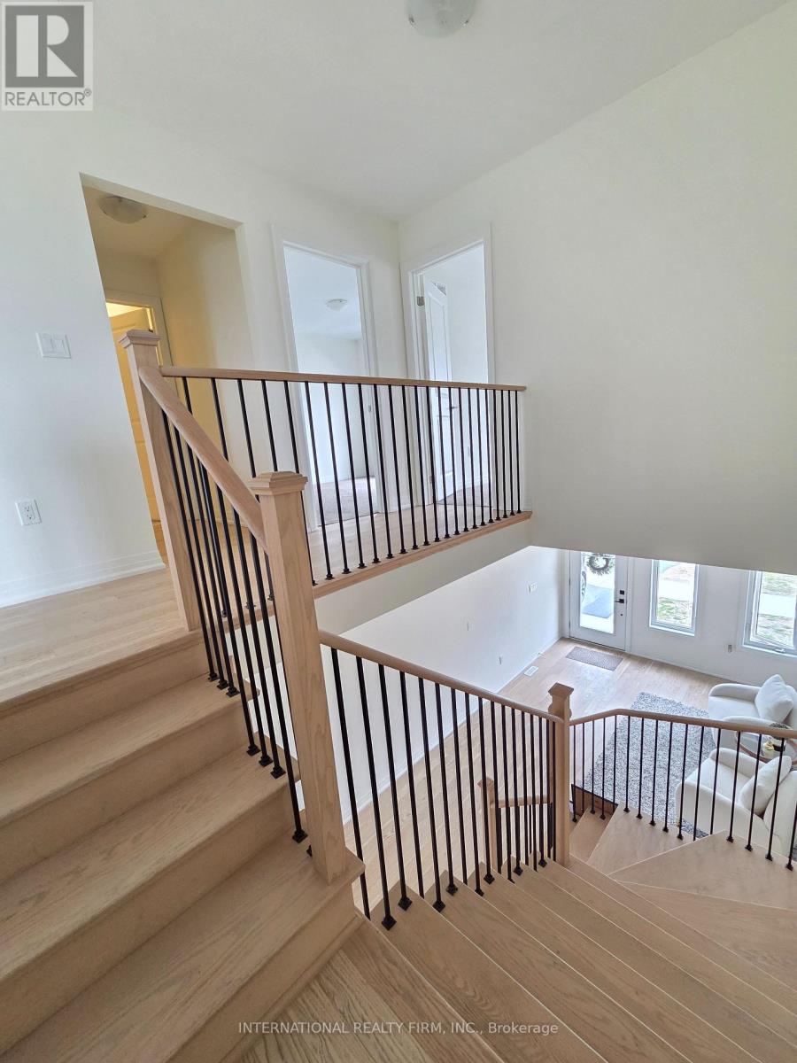 23 Harvest Crescent, Barrie, Ontario  L9J 0T3 - Photo 15 - S13106006