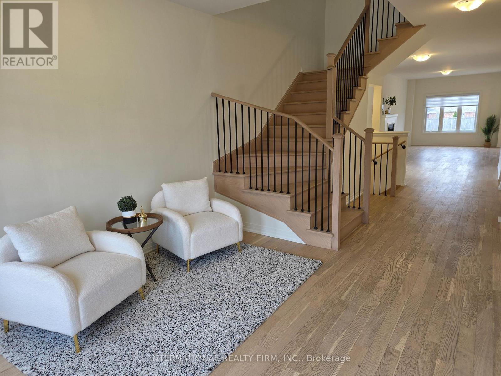 23 Harvest Crescent, Barrie, Ontario  L9J 0T3 - Photo 6 - S13106006